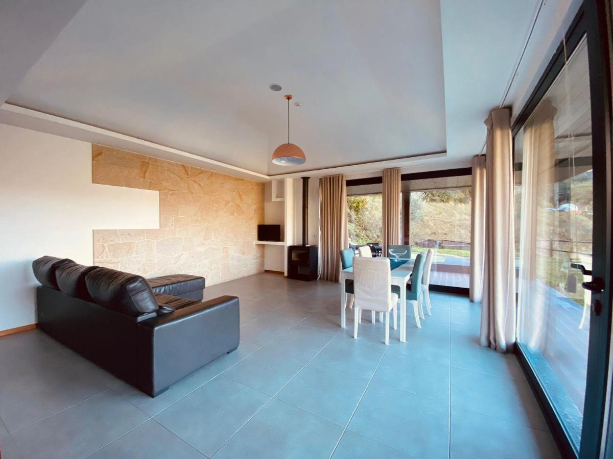 Отель Dobau Casas Виейра-ду-Минью Экстерьер фото