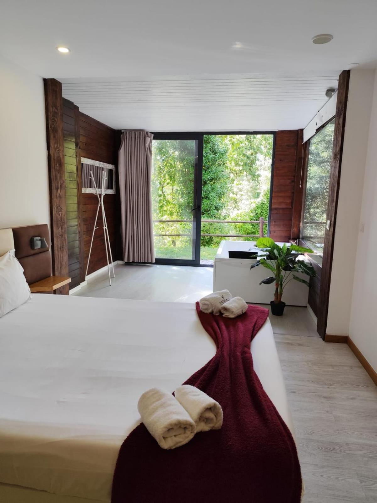 Отель Dobau Casas Виейра-ду-Минью Экстерьер фото